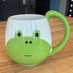 Concombre frog mug